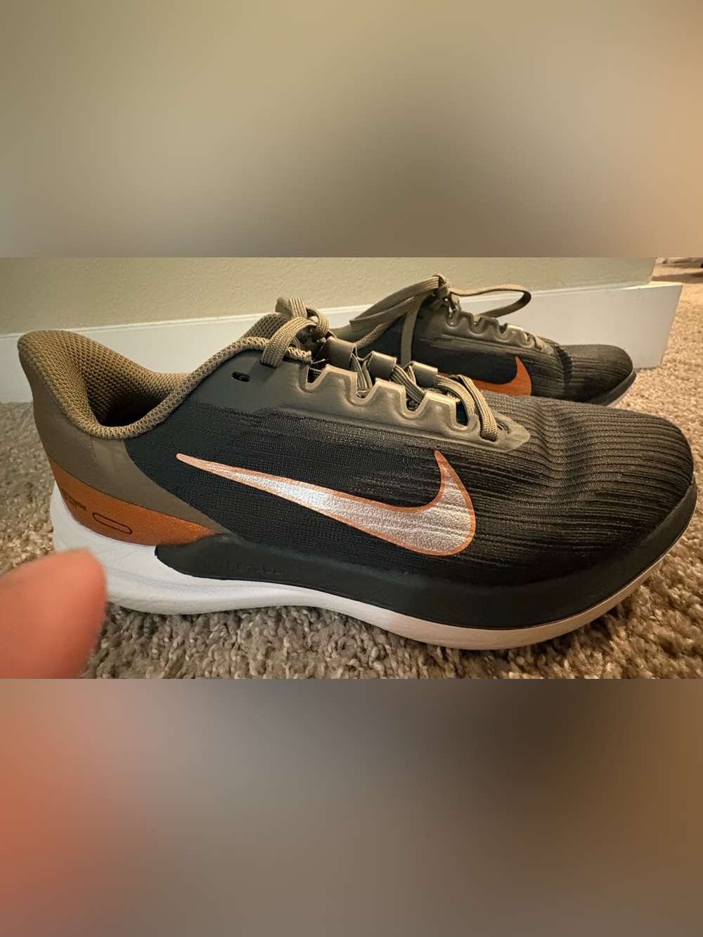 Nike Men’s Black Athletic Sneakers with Copper Swoosh